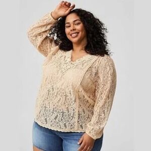 Torrid Cream Lace Mix Long Sleeve Blouse size 2x